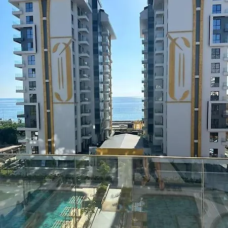 Cebeci Towers Lägenhet Alanya